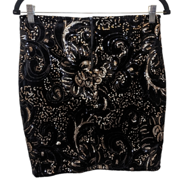 NWT Windsor Sequin Black & Gold Skirt L ✨ - Picture 2 of 11